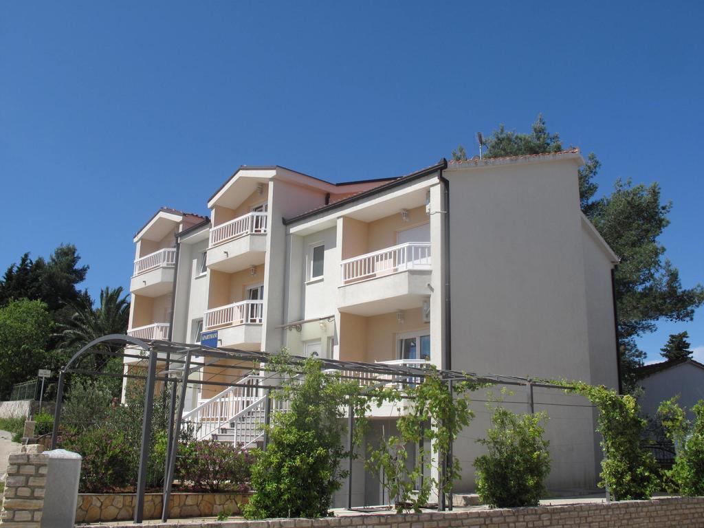 Apartments Mia Stari Grad  Dış mekan fotoğraf