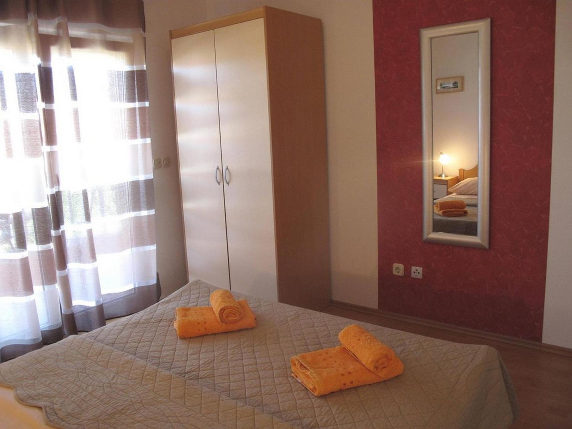 Apartments Mia Stari Grad  Oda fotoğraf