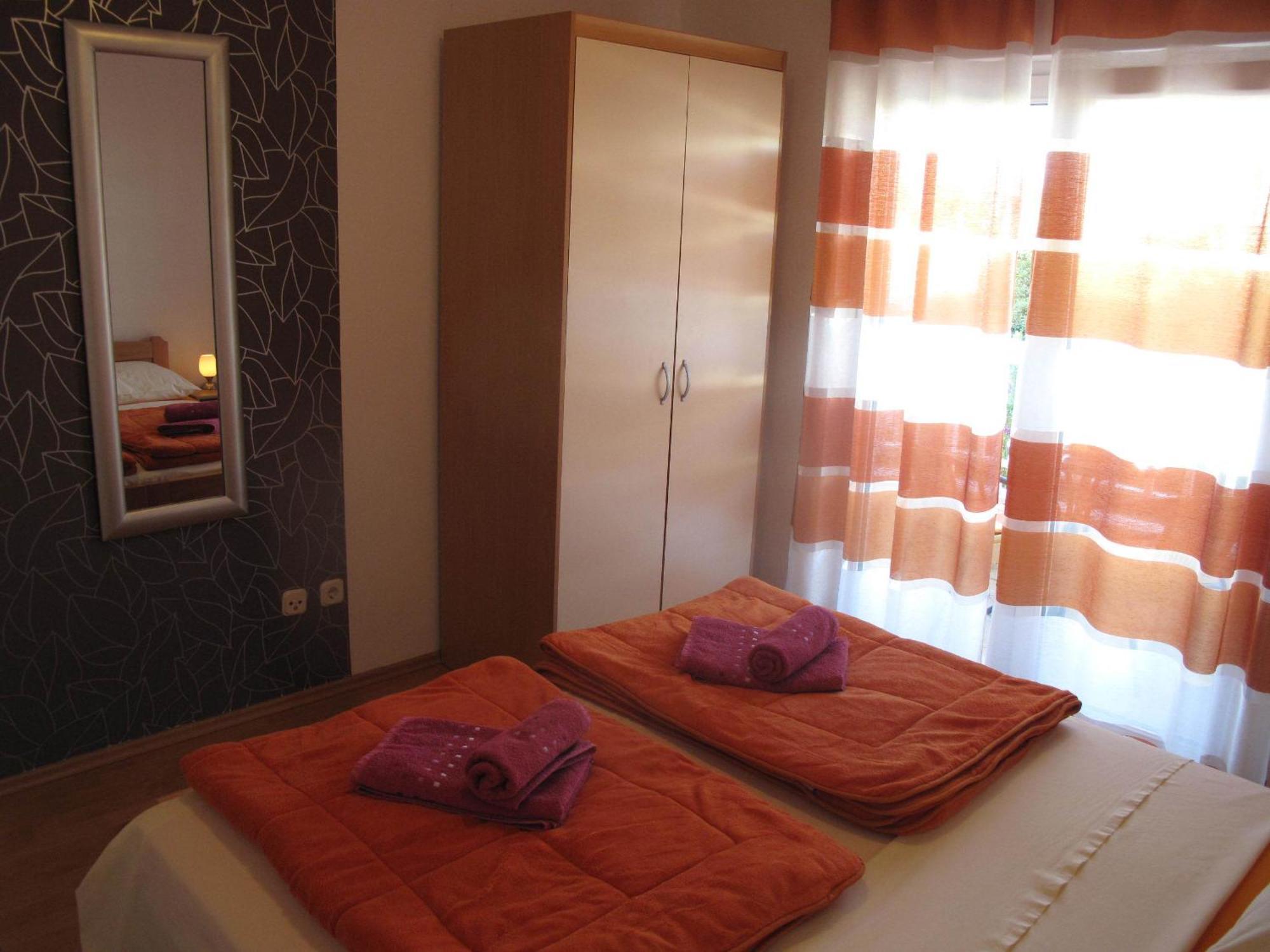Apartments Mia Stari Grad  Oda fotoğraf